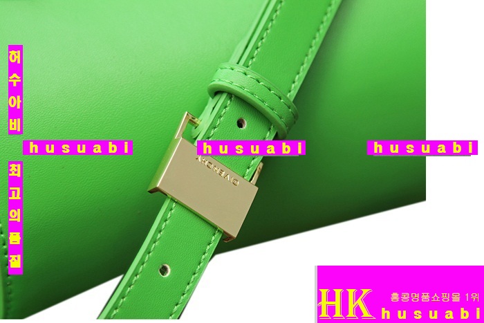 ����� ���ǵ��� �̴� GV5671-2