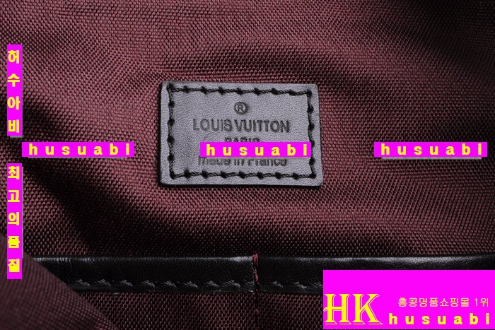 ���̺��� ũ�ν��鸶ī�縣 ���̽� M56715-12