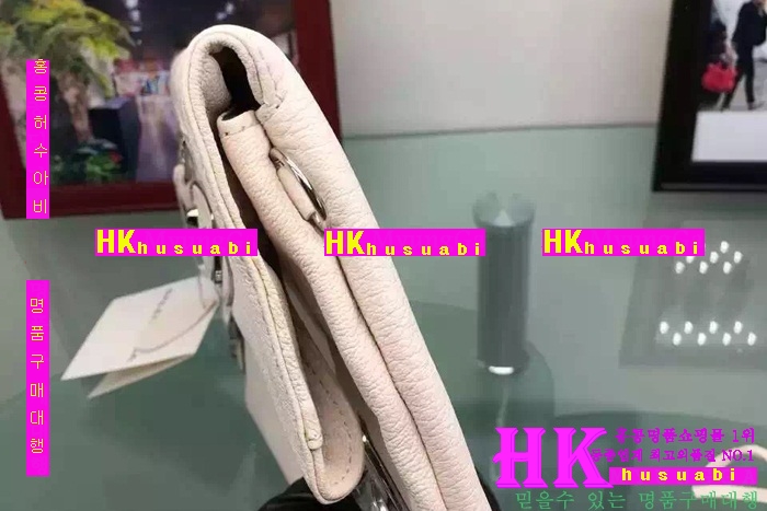 �߷��þư� Ŭ��ġ�� 084357-17