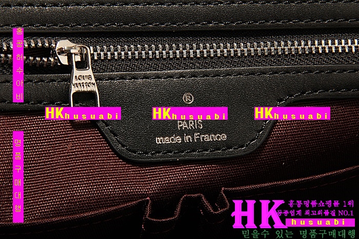 ���̺��� ��ī�縣 Ŭ������ M40936 ���׷�