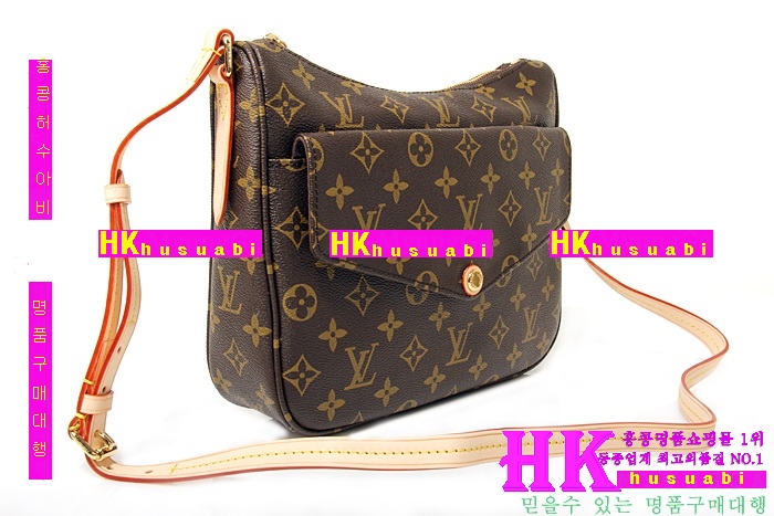 ����ǰ���׻��ڷ��̺��� ����� ũ�ν��� �Ż� M41679 -1