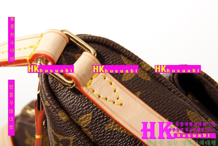 ����ǰ���׻��ڷ��̺��� ����� ũ�ν��� �Ż� M41679 -1