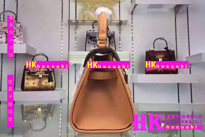 ������ (MCM) ��Ʈ/����� 2016�Ż� MCM-66599-6