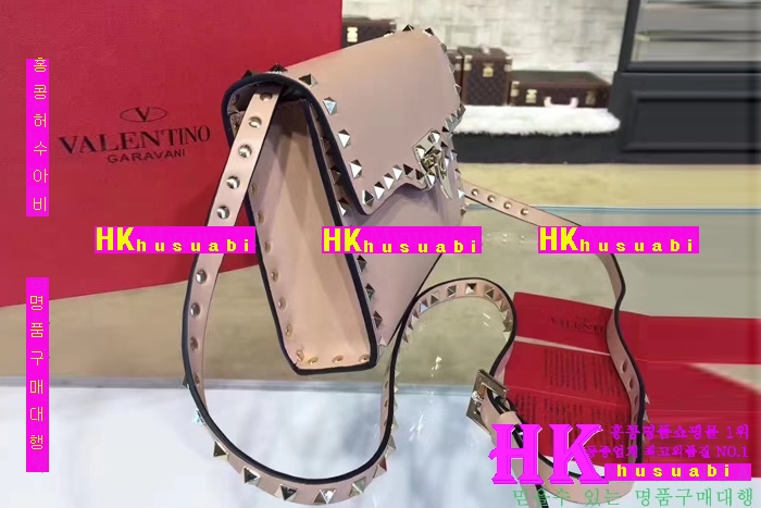 NEW �߷�Ƽ�� �Ż� ������ ���͵� ũ�ν��� VT170324-9