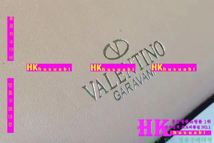 NEW �߷�Ƽ�� �Ż� ������ ���͵� ũ�ν��� VT170324-9