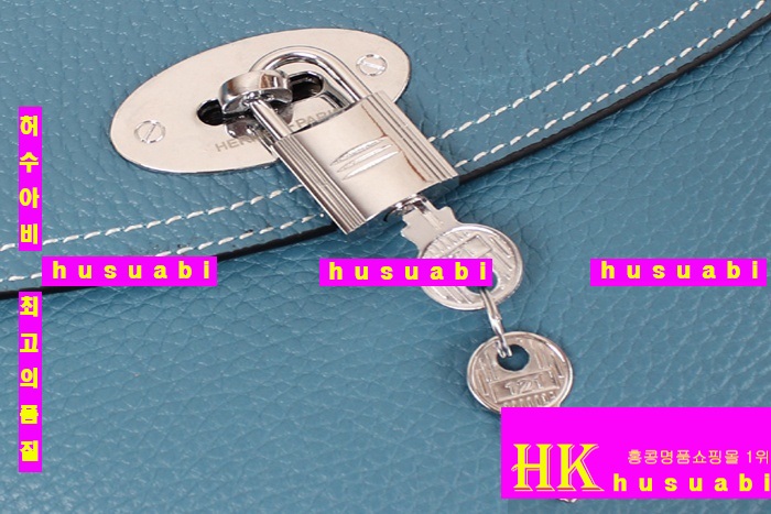 �����޽� �̸��� ũ�ν��� HE0148-7