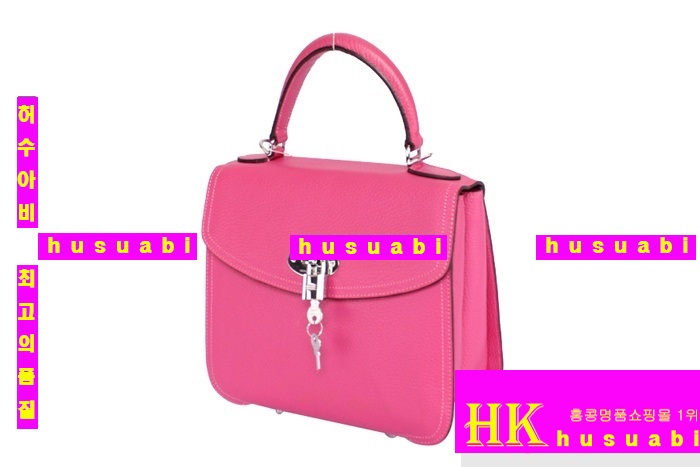 �����޽� �̸��� ũ�ν��� HE0148-9