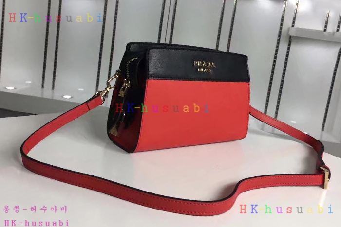 NEW 17F/W ����� �Ż� ���ǾƳ� �����÷����̵� ũ�ν��� 1BH043-3