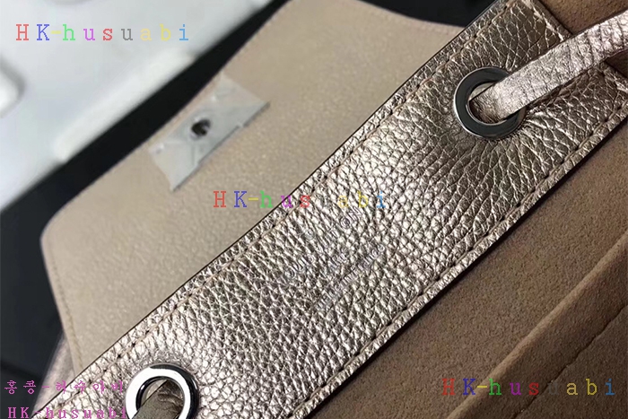 �ڹ̷��ޡ� ���̺��� ���� ���� �̴� M54573