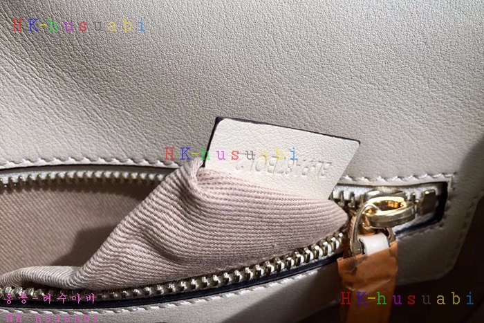 �ڹ̷��ޡ� �߷�Ƽ�� ���͵� ����� V 0781