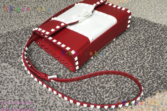 NEW �߷�Ƽ�� �Ż� ũ�ν��� V0181A-2