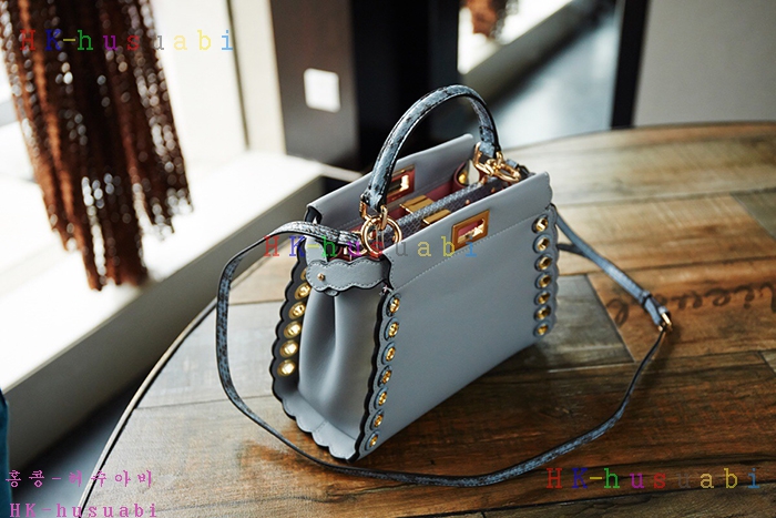 �ڹ̷��ޡ�  ��� ��ī�ι� F8BN290A0PJF10NW