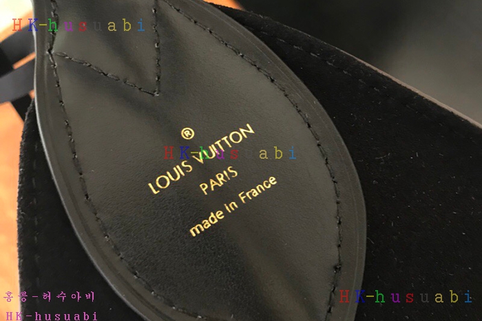 �ڹ̷��ޡڷ��̺��� �ö�� ȣ���� M43545