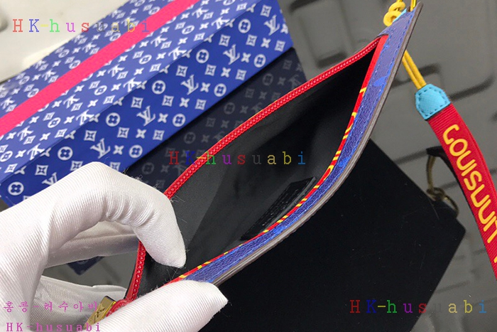 �ڹ̷��ޡڷ��̺��� ���� Ŭ��ġ M68003