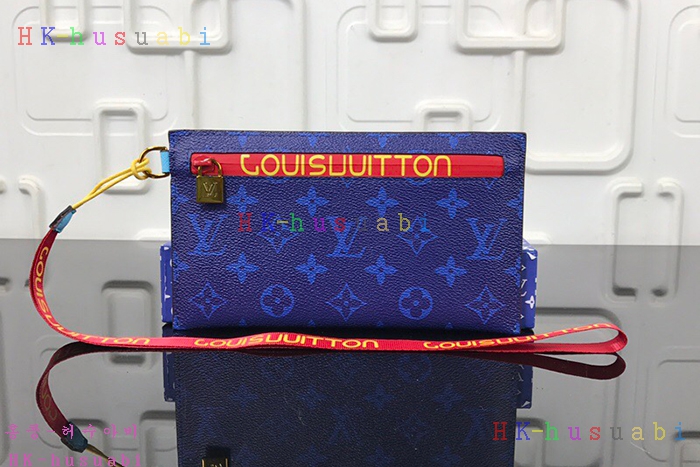 �ڹ̷��ޡڷ��̺��� ���� Ŭ��ġ M68003