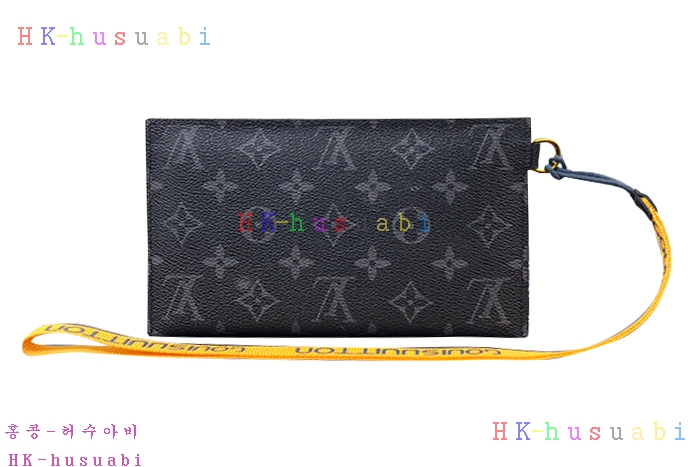 �ڹ̷��ޡڷ��̺��� ���� Ŭ��ġ M68003-2