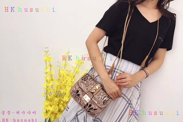 �ڹ̷��ޡ� �߷�Ƽ�� �����͵� ����� V0312-2