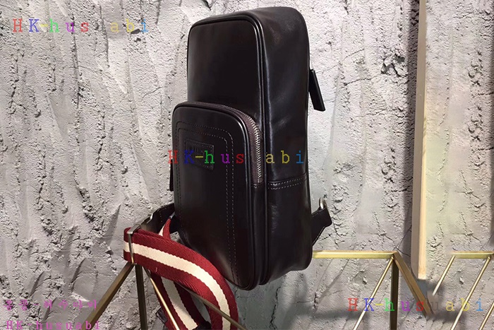 �ڹ̷��ޡ� �߸� ������ ũ�ν��� BL580170-12A