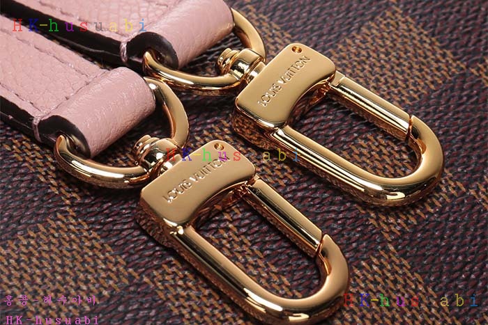 �ڹ̷��ޡ� ���̺��� Ŭ���� ���񸮾� N44244