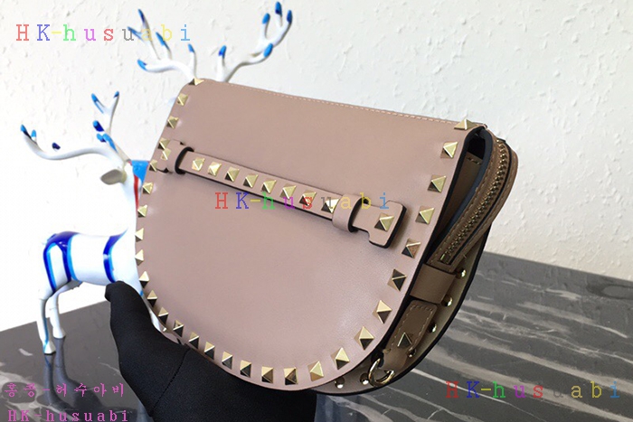 �ڹ̷��ޡڹ߷�Ƽ�� ���͵� Ŭ��ġ�� VL2088#-2