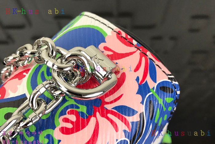 �ڹ̷��ޡ� ���̺��� Ʈ����Ʈ�� M54940