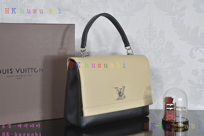 �ڹ̷��ޡ� ���̺��� ���� �ٴҶ� ���� M50252