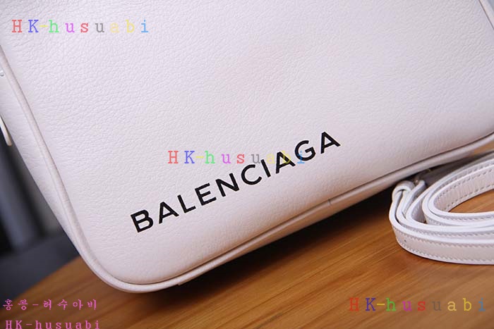 NEW 2018SS �߷��þư� ���긮���� ũ�ν��� BL86620