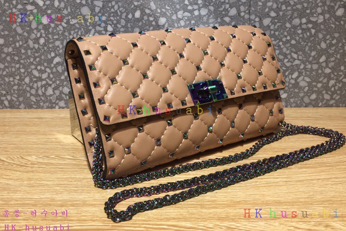 �ڹ̷��ޡ� �߷�Ƽ�� �����͵� ü�ι�  V 0137-10