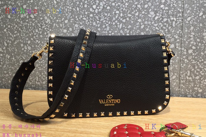 �ڹ̷��ޡ� �߷�Ƽ�� �����͵� ũ�ν��� V 0936B-3