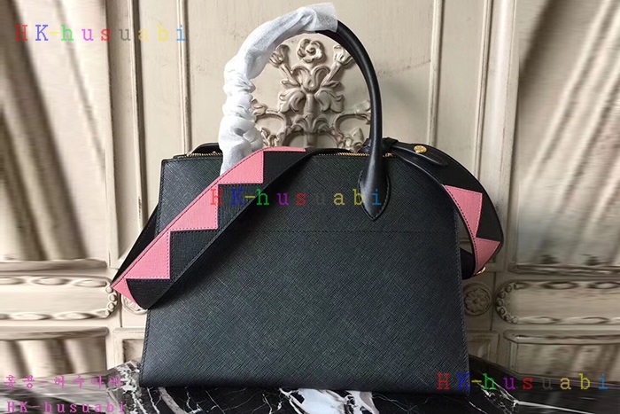 �ڹ̷��ޡ� 2018SS ����� �з����� ��Ʈ�� P 1BA102-7