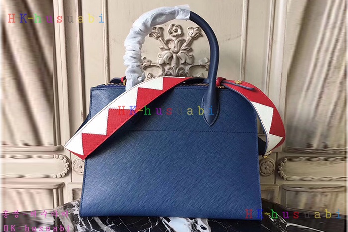 �ڹ̷��ޡ� 2018SS ����� �з����� ��Ʈ�� P 1BA102-8