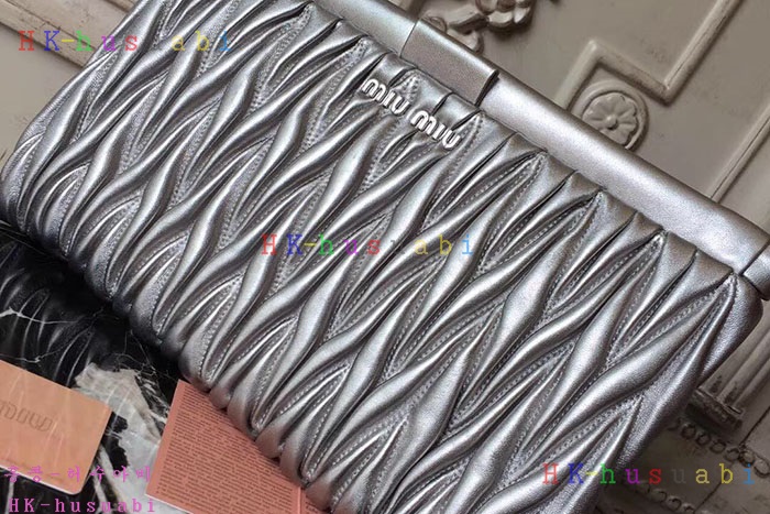 �ڹ̷��ޡ� �̿�̿� ���׶� Ŭ��ġ  RP0390-2