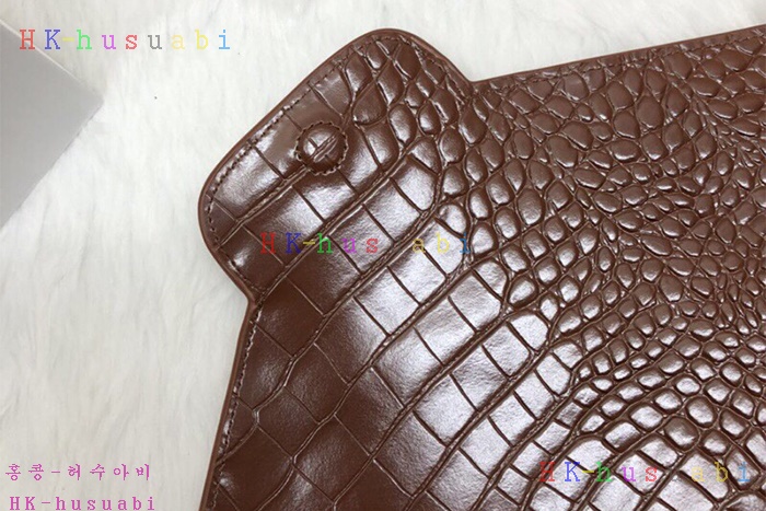 �ڹ̷��ޡ� ����� ��Ƽ���� Ŭ��ġ GV 28622-4