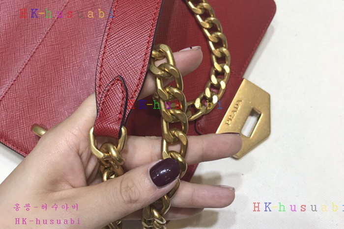 �ڹ̷��ޡ� ����� ���ǾƳ� ü�ι� P 1BD089-2