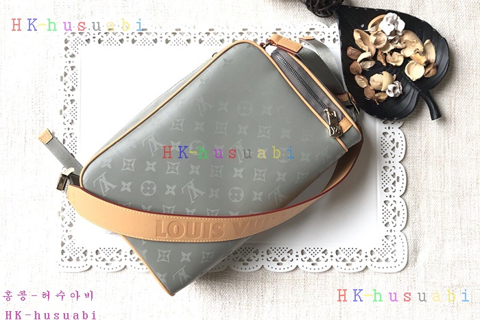 �ڹ̷��ޡ� ���̺��� ���׷� ī�޶�� M43884