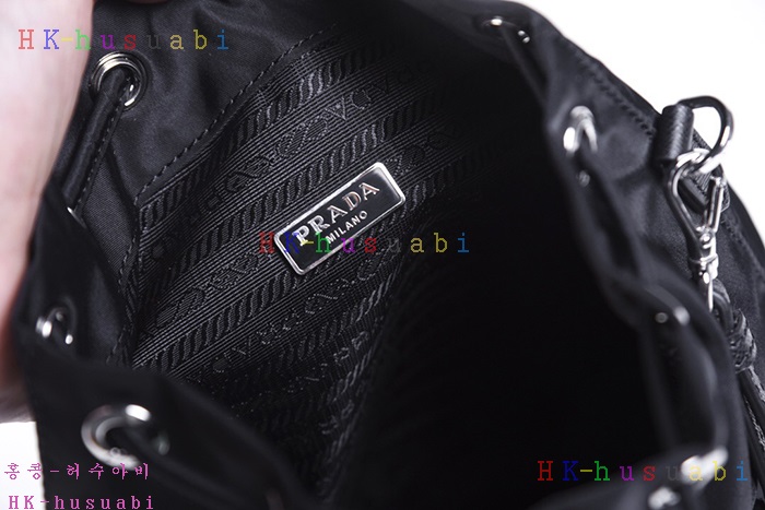 NEW ����� �ڽ���ƽ �Ŀ�ġ P 1NE369