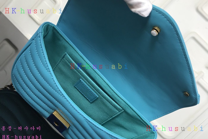 �ڹ̷��ޡ� ���̺��� �����̺� ü�ι� M51936