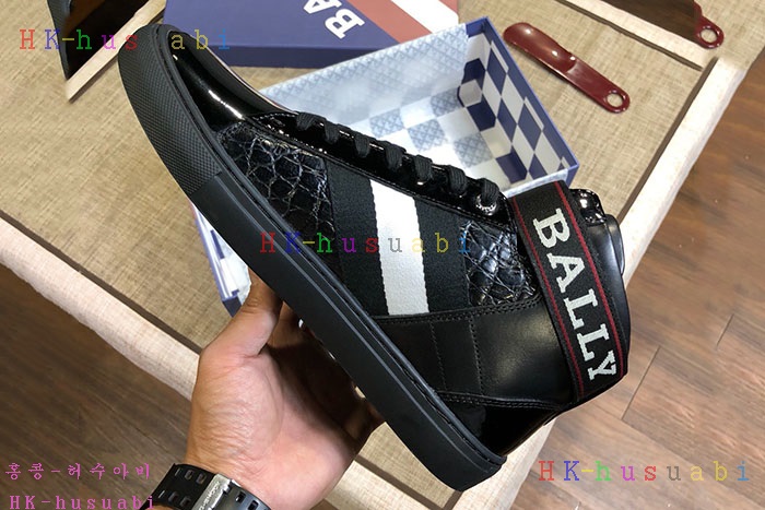 NEW  �߸� ������ ����Ŀ�� B 352243