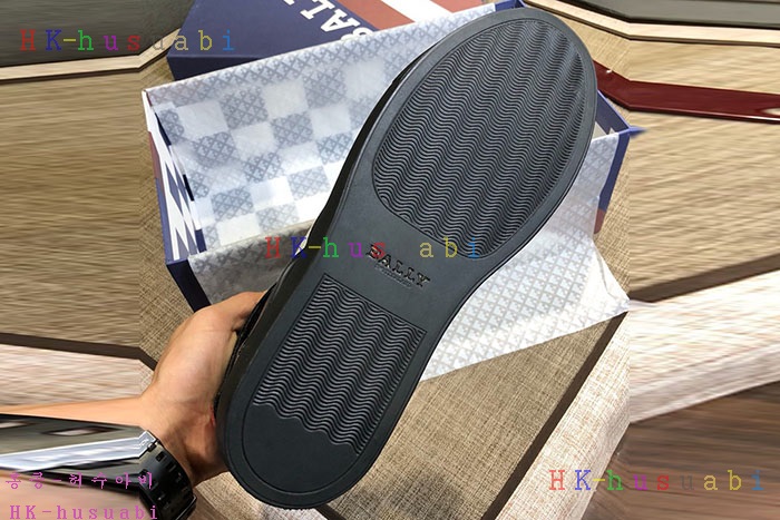 NEW  �߸� ������ ����Ŀ�� B 352243