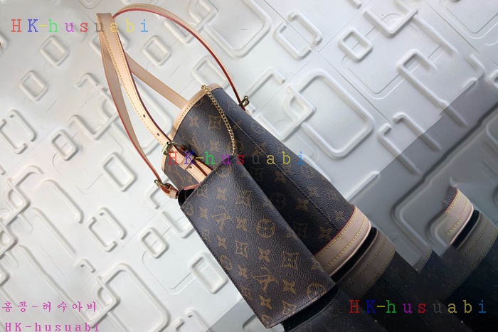 �ڹ̷��ޡ� ���̺��� �׷������ ����� M42236
