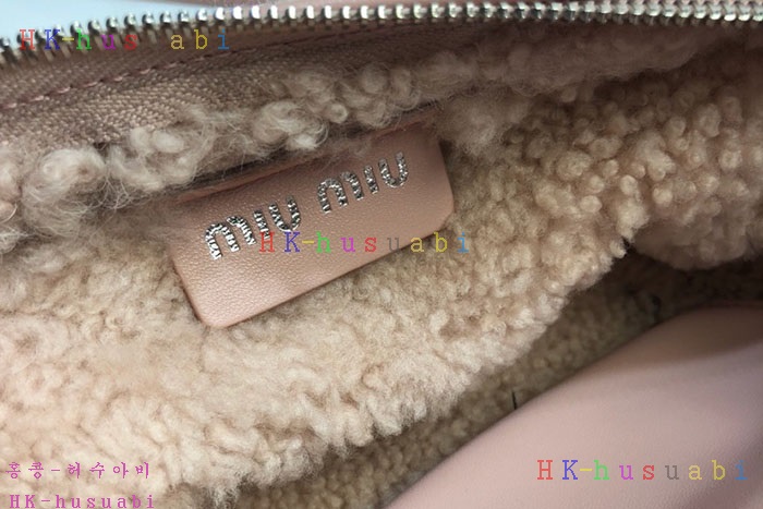 �ڹ̷��ޡ� �̿�̿� ��� ����� MU 5BH118-2