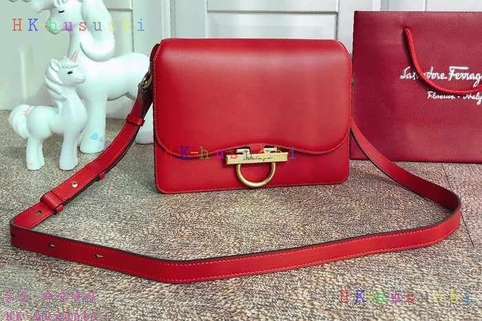 �ڹ̷��ޡ� �䷹���� Ŭ���� �÷��� P 21H321-3