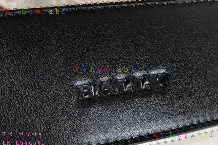 NEW �߸� �Ż� Ŭ��ġ B 885448