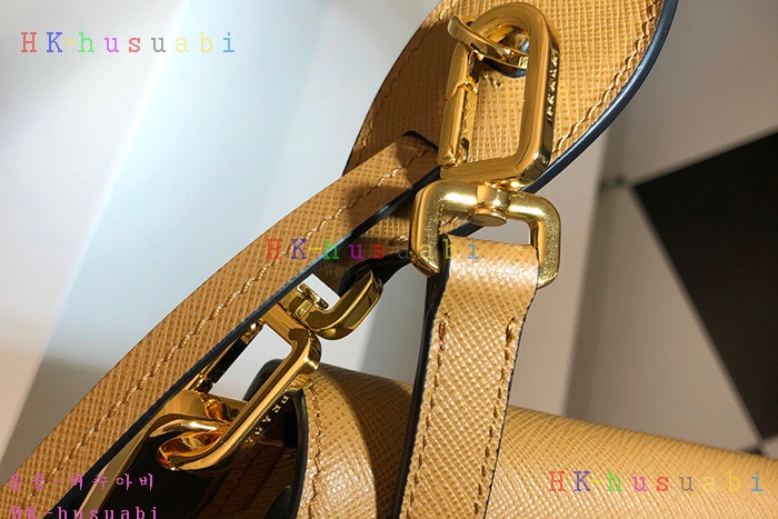 �ڹ̷��ޡ� ����� �ú��� ���� ����� P 1BD165-6