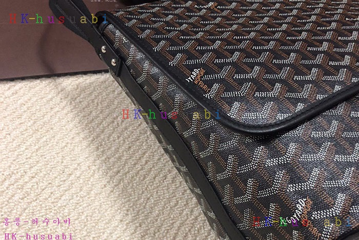 �ڹ̷��ޡ� ���ߵ� ī��Ƽ�� �޽����� GY637710-2