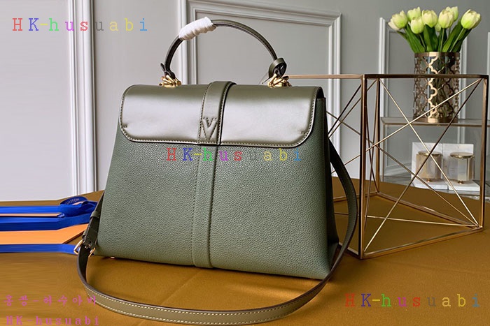 �ڹ̷��ޡ� ���̺��� ���� �� �� PM M53819