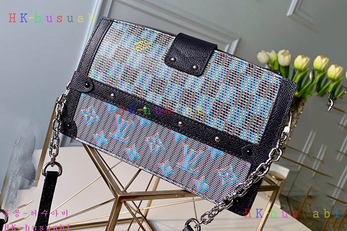 �ڹ̷��ޡڷ��̺��� Ʈ��ũ Ŭ��ġ M55456 (2�÷�)