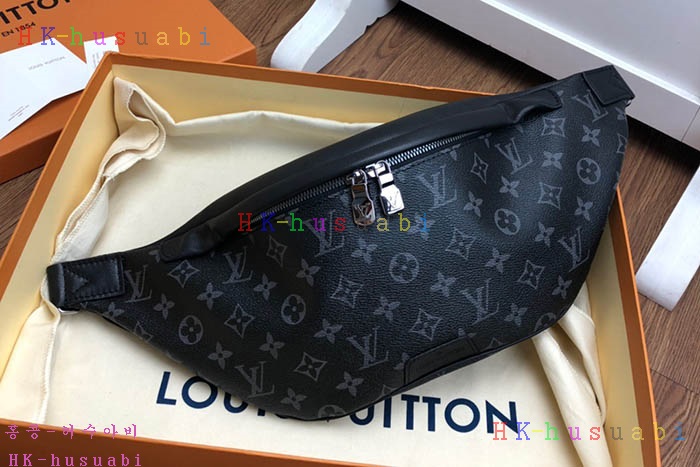 �ڹ̷��ޡڷ��̺��� ��Ŀ���� ���� M44336-3