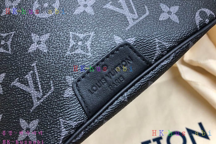 �ڹ̷��ޡڷ��̺��� ��Ŀ���� ���� M44336-3