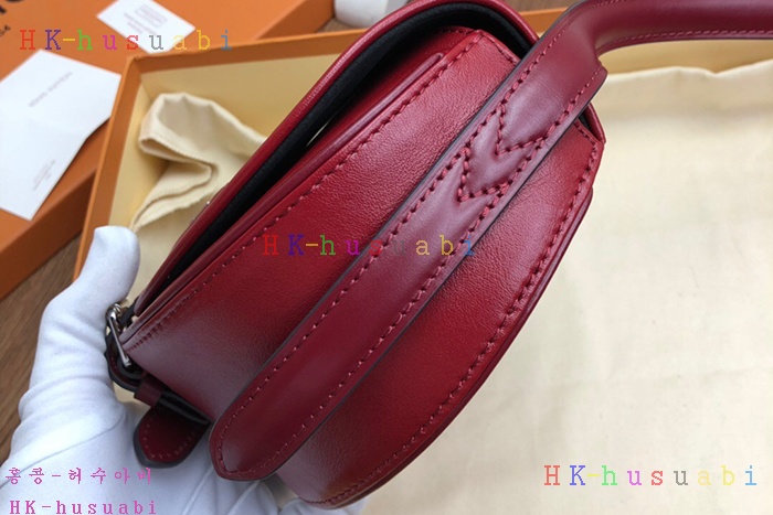 �ڹ̷��ޡڷ��̺��� �ƹ��� M55506